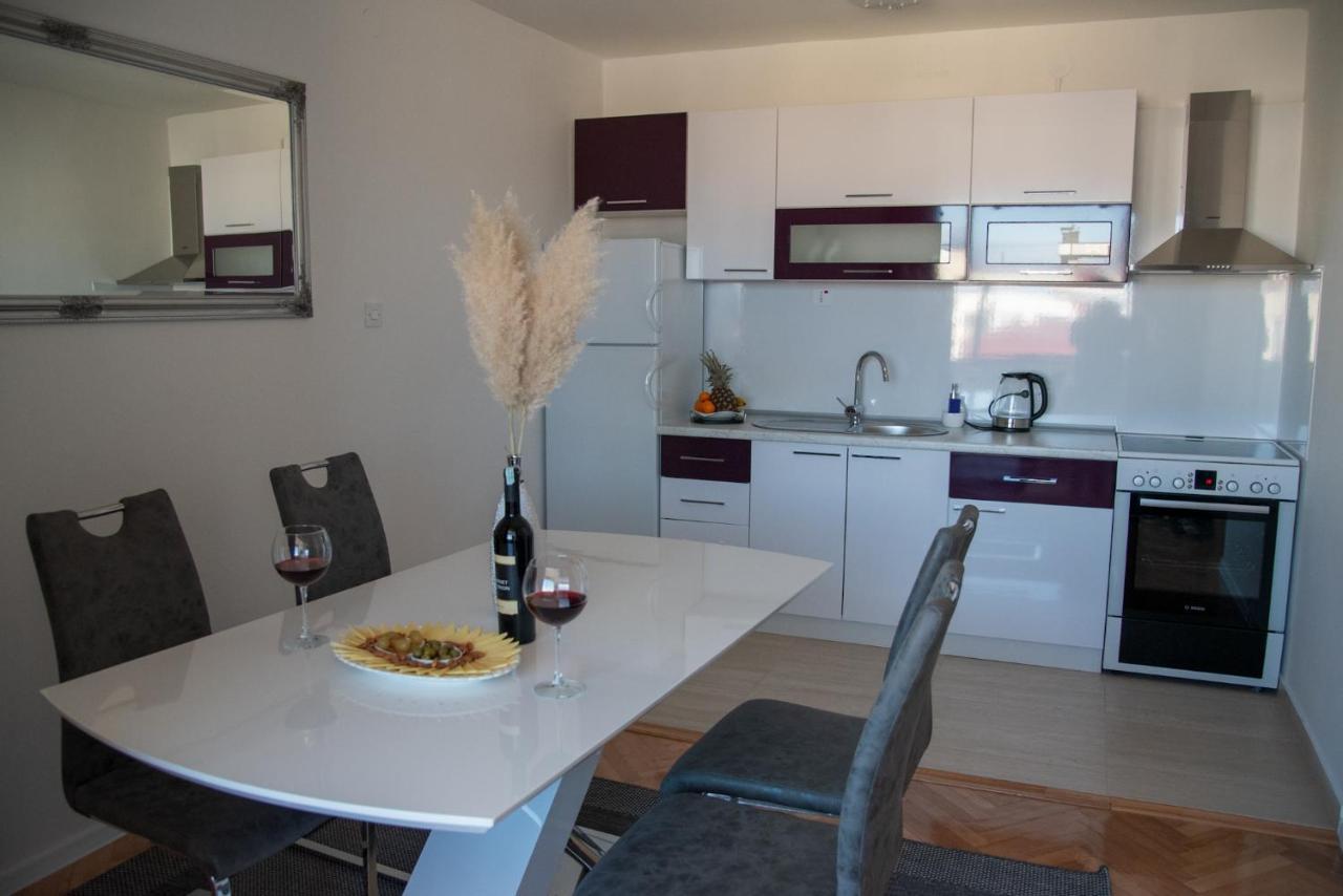 Apartman Ante Лівно Екстер'єр фото