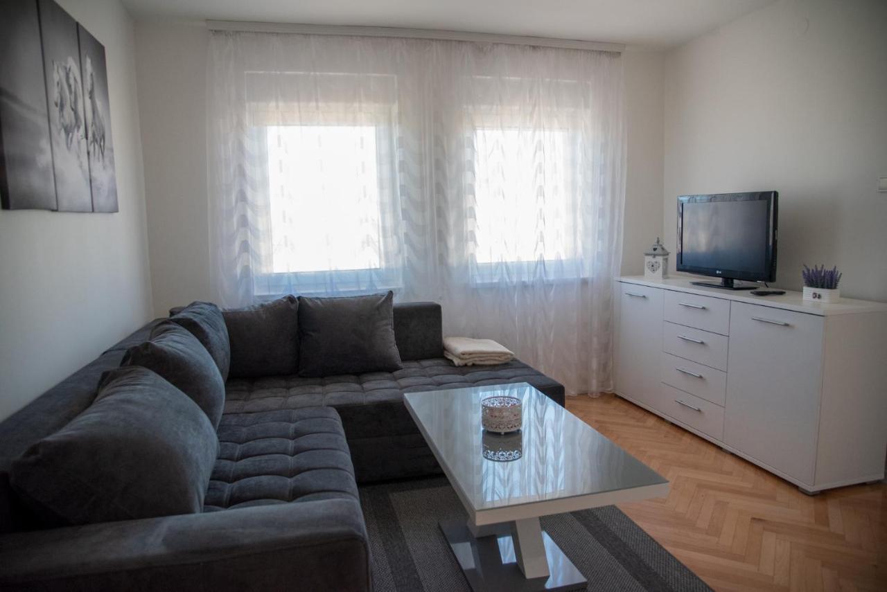 Apartman Ante Лівно Екстер'єр фото